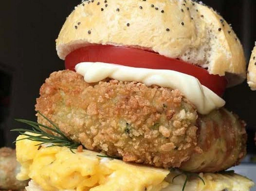 Burger s 30-minutnimi bombetkami